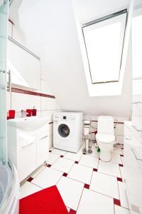 Dwupoziomowy Stylowy Apartament Przy Centrum Gdyni, Niedaleko Morza