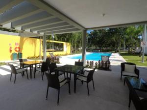 PlayaTurquesa Moderna Casa CR Auto a 9 min 5ta ave