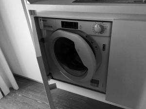 Piccolo Moderno Appartamento sulla Spiaggia in Centro