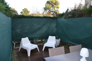 C208 Studio Cabine avec Terrasse proche Plage