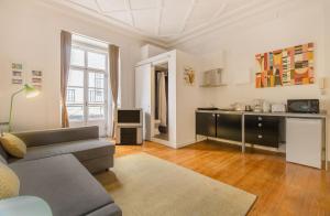 Chiado Balcony Apartment