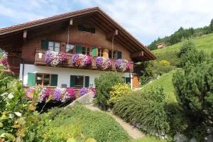 Gästehaus Dominik - Rettenberg