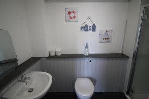 Ardwyn One Bedroom Apartment By Cardiff Holiday Homes