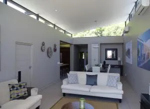 Chapman's Peak Penthouse - An-de-Waterkant