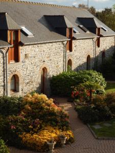 Superior One-Bedroom Apartment with Terrace room in Gîtes du Domaine du Grenier