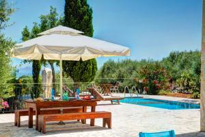 Perachori Villa Sleeps 4 Pool Air Con WiFi T604840 Ithaka Greece