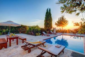 Perachori Villa Sleeps 4 Pool Air Con WiFi T604840 Ithaka Greece