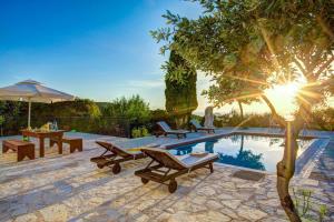 Perachori Villa Sleeps 4 Pool Air Con WiFi T604840 Ithaka Greece