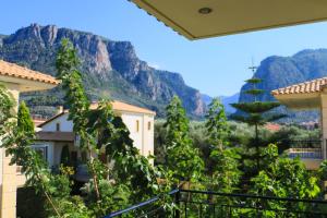 Maison Fleurs Achaia Greece