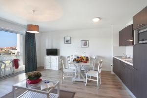 Appart'hotels Residence Nemea Les Balcons des Pecheurs : photos des chambres