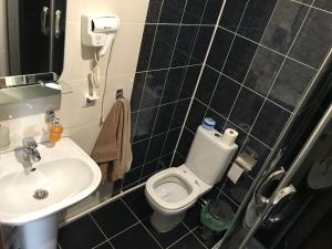 Deluxe Queen Room with Two Queen Beds room in SASHA