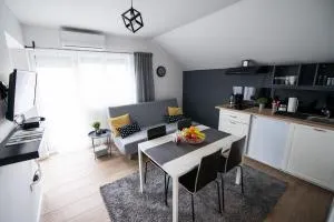 Paula&Matej Airport Zagreb - Selnica Šćitarjevska