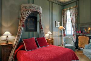 Hotels La Baronnie Hotel & Spa - Les Collectionneurs : photos des chambres