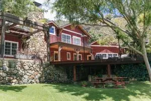 Circle Bar B Guest Ranch - Capitan