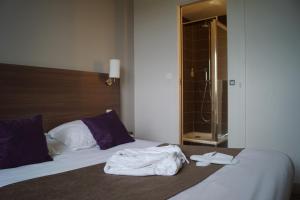 Logis Hotels- Hotel et Restaurant Domaine de Fompeyre : photos des chambres