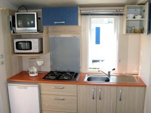 Campings Camping Insolite Le Haut Village : photos des chambres