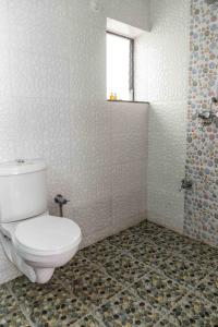 Comfy 2BHK Pool facing Full Aircon Apt in Candolim