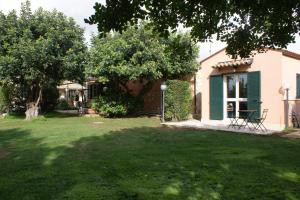 Karrua House - Magnolia Room