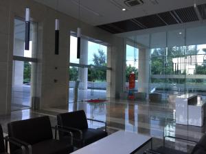 Scenic Valley Marvel