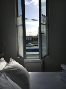 Hotels Les Bains Boyardville - Hotel et Restaurant : photos des chambres