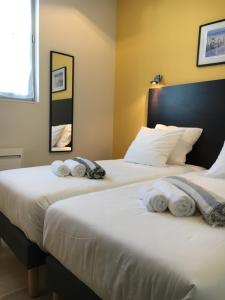 Hotels Les Bains Boyardville - Hotel et Restaurant : photos des chambres