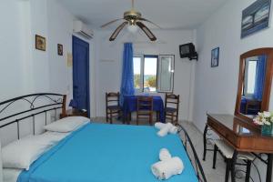 Tinos apartments Zalonis Tinos Greece