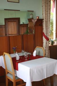 Hotels Hotel Restaurant Roess : photos des chambres