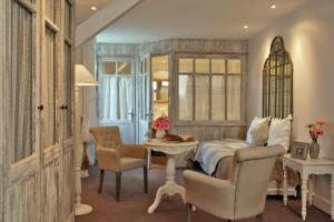 Hotels Les Glycines - Hotel & Spa : photos des chambres