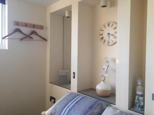 Self-contained small apt. Weymouth