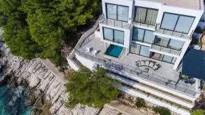 Villa Puntin - Drvenik - Strn