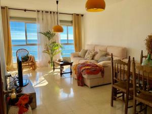 Appartement STUNNING SEA VIEW LOCAL LIFE & PARKING Alicante Espagne