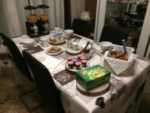 B&B / Chambres d'hotes Au levrier de chessy : photos des chambres