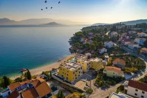 Acadia Beach Villas & Apartments Slatine - 斯拉汀