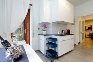 YCH-TRASTEVERE cozy flat for 8 people