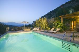 Istro Villa Sleeps 2 Pool WiFi