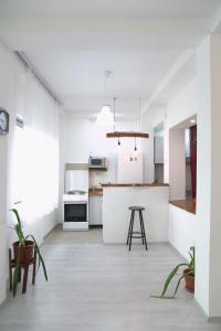 Kolev Apartments - Two Bedroom Cozy Central Apartment