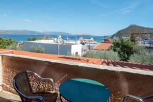 Kleoni Club Apartments Argolida Greece