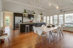 Los Gatos - Metung Lakeside Retreat