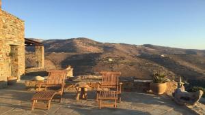 The Hill Top House in Kea Kea Greece