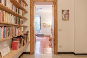 Elizabeth House - WelcomeToRhome