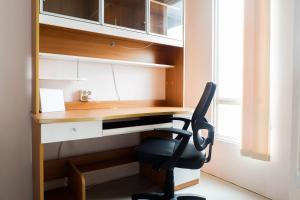 Strategic Studio Apartment at Orchard Mansion Supermall By Travelio