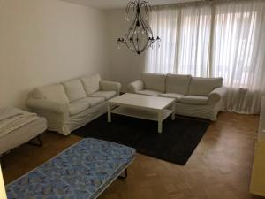Private Apartments including breakfast near Exhibition Center