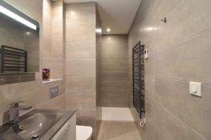 Appartements Studio Biarritz - renove et moderne - au calme - centre ville - tout a pied : photos des chambres