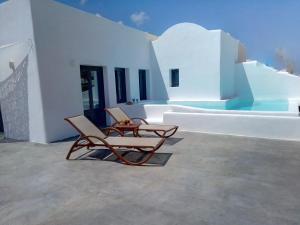 Filira Suites Santorini Greece