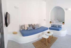 Filira Suites Santorini Greece