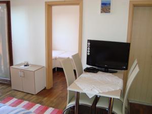 Apartments Josip