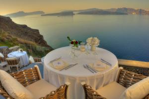 Astarte Suites Santorini Greece