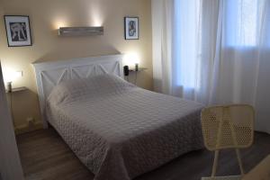 Hotels Hotel le Grillon : photos des chambres