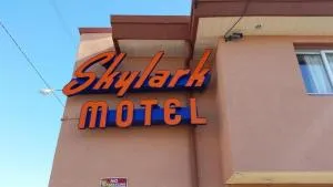 Skylark Motel - Lyons
