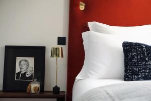 Hotels Hotel Cardinal Bordeaux Centre : Suite Audace